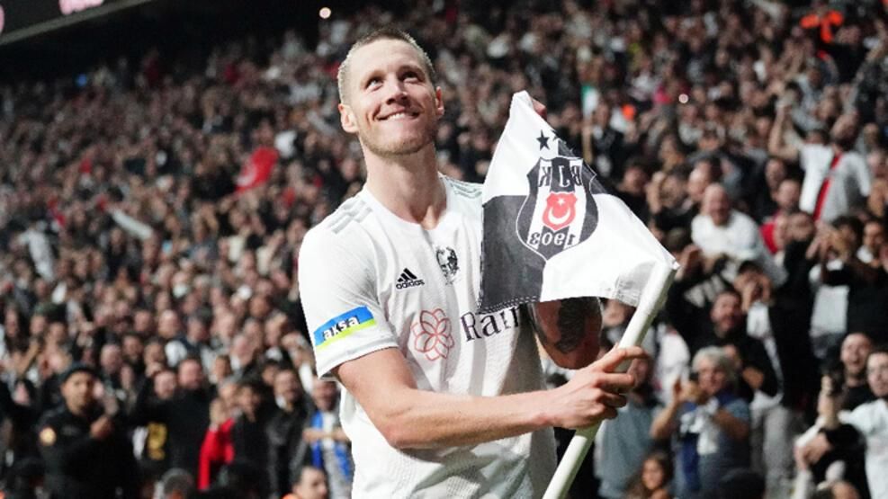 Beşiktaş'ta korkutan gelişme! Yıldız oyuncu takımı tarafından geri çağrılabilir... 1