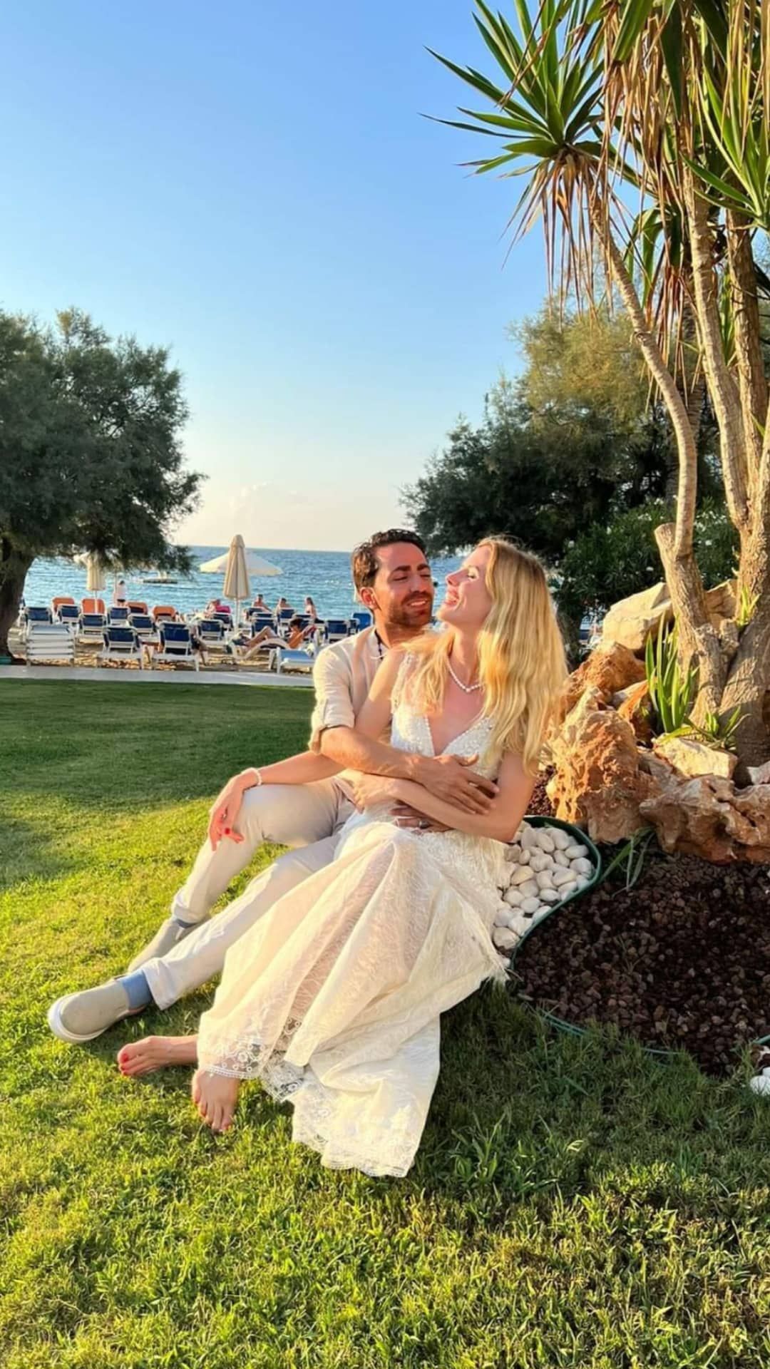Wilma Elles sürpriz nikahtan karelerini paylaştı 9