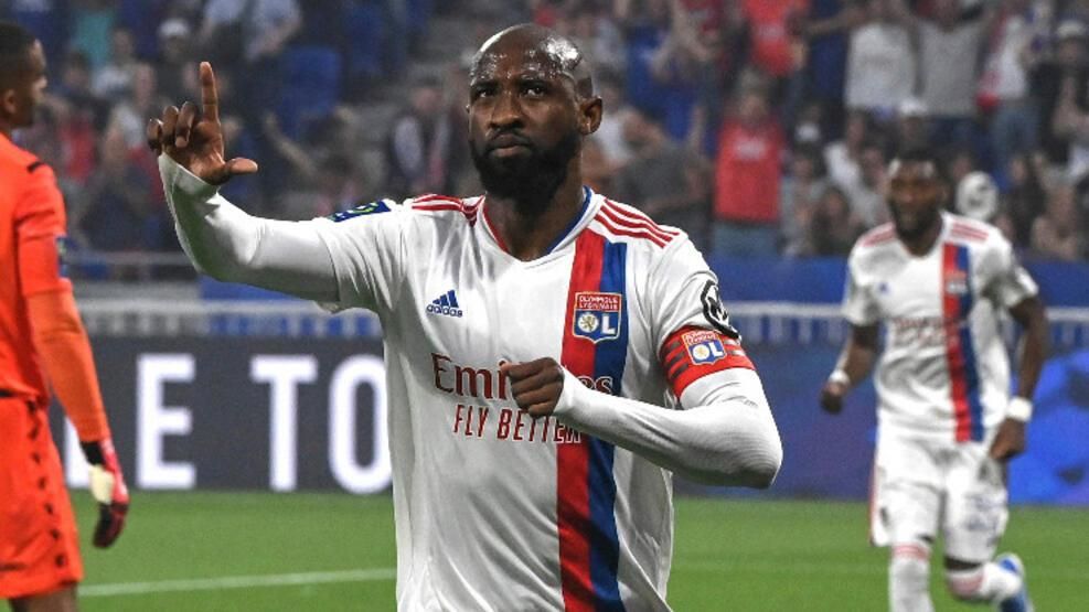 Galatasaray'a forvet transferinde kötü haber! Devler araya girdi 6