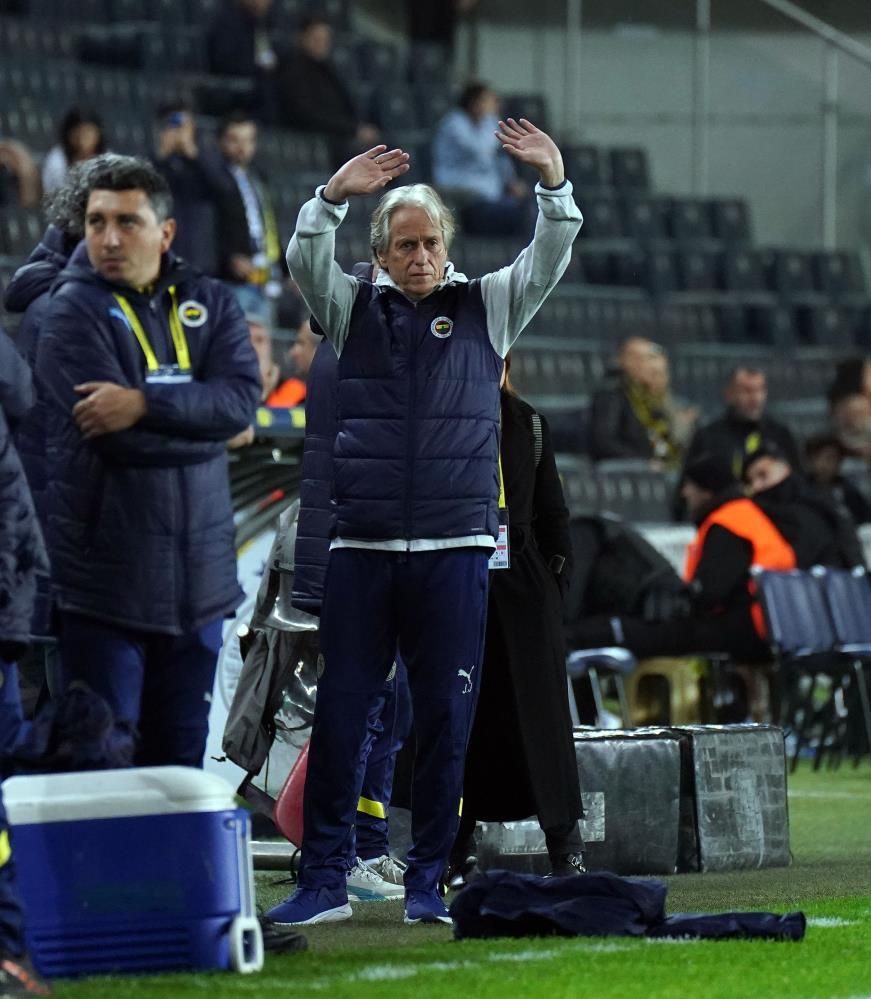 Jorge Jesus transferi belirledi 3