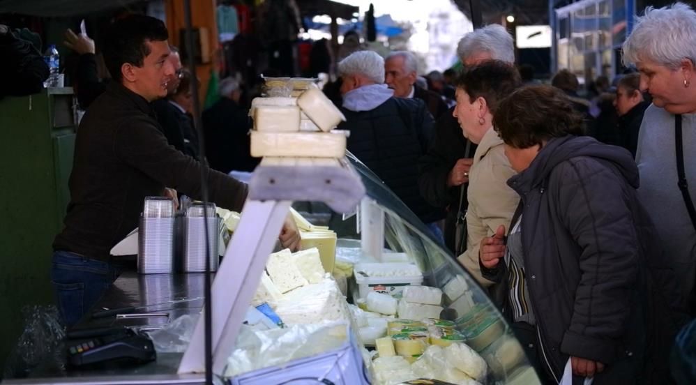 Oteller ve restoranlar doldu taştı! Binlerce Bulgaristan vatandaşı yılbaşı için Edirne'yi tercih etti 3