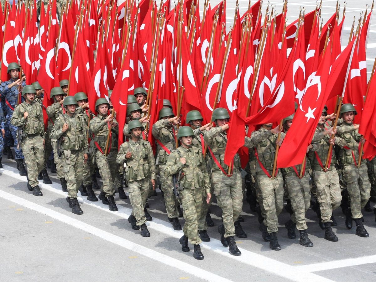 Dünyanın en güçlü 20 ordusu açıklandı! Türkiye listede… 13