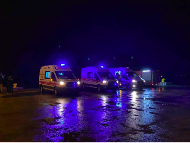 Sinop açıklarında kuru yük gemisinde çıkan yangında yeni gelişme: Valilik acı haberi duyurdu 8