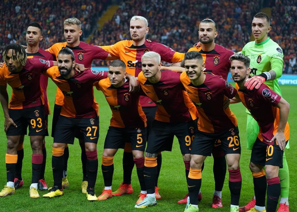 Galatasaray'da beklenmedik ayrılık 9