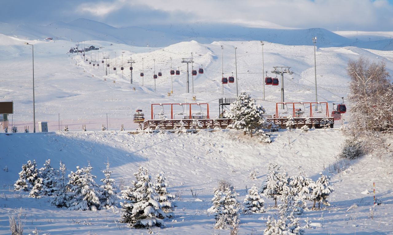 Erciyes Dağı'nda kar kalınlığı 40 santimi buldu 1