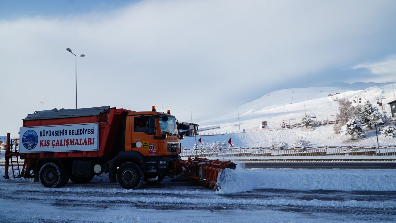 Erciyes Dağı'nda kar kalınlığı 40 santimi buldu 3