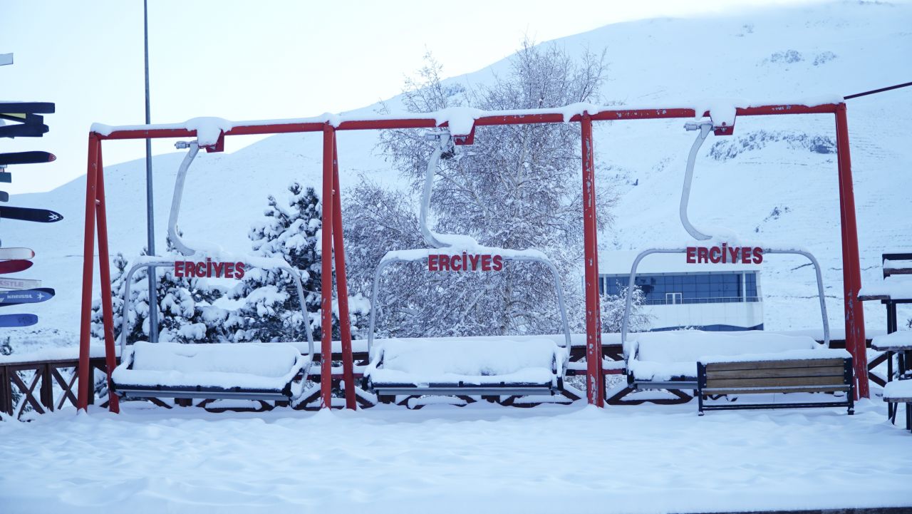 Erciyes Dağı'nda kar kalınlığı 40 santimi buldu 5
