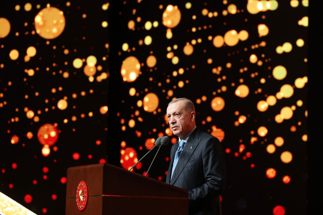 Cumhurbaşkanlığı Kültür ve Sanat Büyük Ödülleri sahiplerini buldu! 17