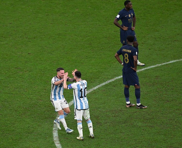 Yok böyle kehanet! Lionel Messi'yi tam 7 yıl önceden bilmiş 9