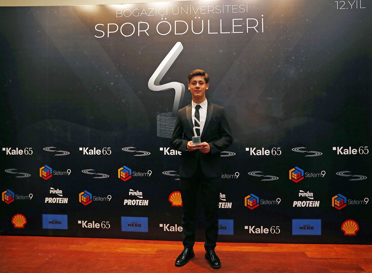 Premier Lig devi Arda Güler'in peşinde 13
