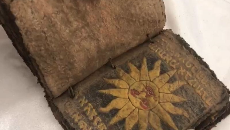 1 milyon 500 bin dolara satacaktı! Giresun’da 700 yıllık el yazması Tevrat ele geçirildi 8