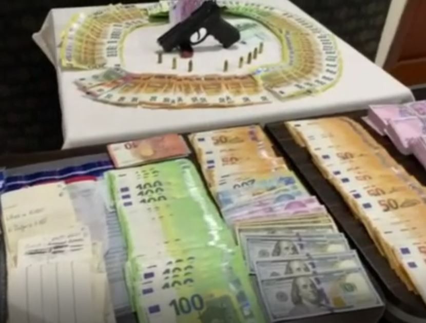 300 kişiyi usulsüz emekli ederek 20 milyon liralık vurgun yaptı 3