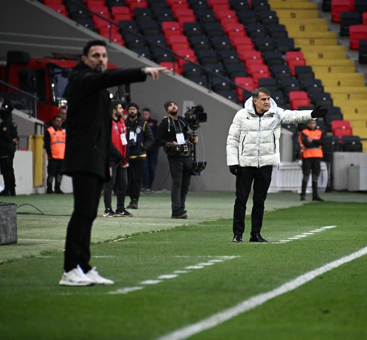 Beşiktaş maçındaki skandal karara tepki: Terbiyesizlik 1