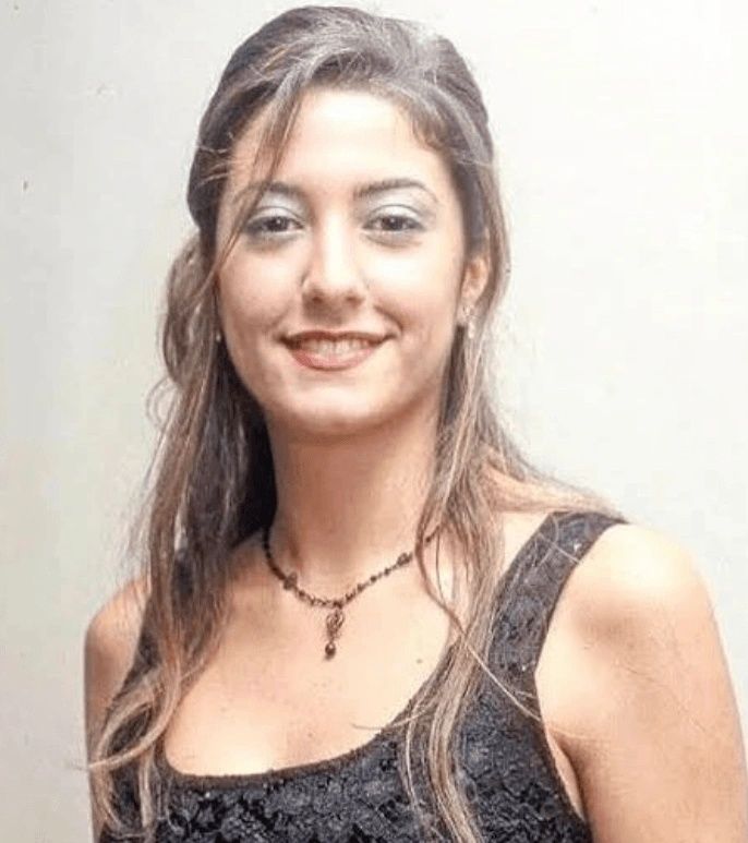 Kıvanç Tatlıtuğ'un eşi Başak Dizer'in Estetikli Fotoğraflarını Gören Şaşırdı 15