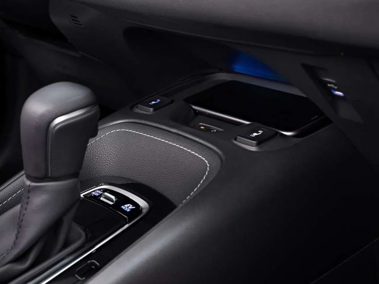 2023 Toyota Corolla Hibrit Ortaya Çıktı! Özellikleri Fark Yaratıyor 6