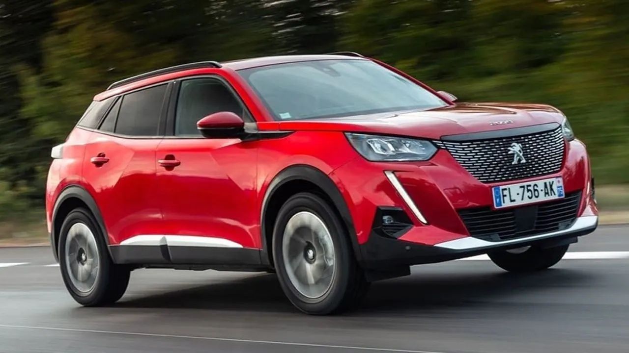 Peugeot 2008 Fiyat Listesi dibi gördü! Araç Alacaklar Sıraya Girin 3