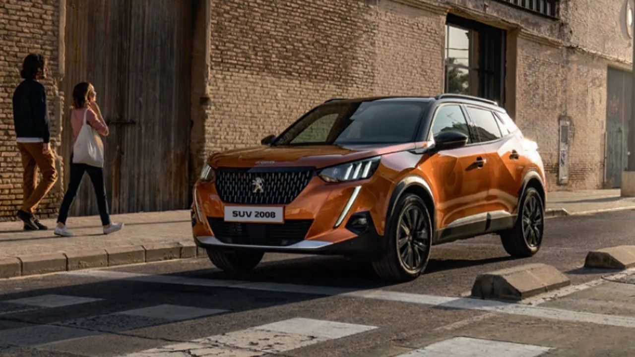 Peugeot 2008 Fiyat Listesi dibi gördü! Araç Alacaklar Sıraya Girin 18