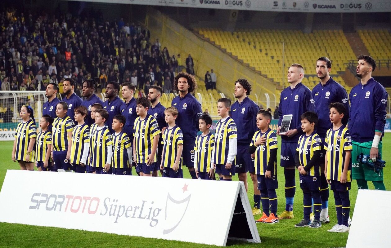 62 yıl sonra gelen ilk! Jorge Jesus'un Fenerbahçe'si rekorları tarumar etti 2