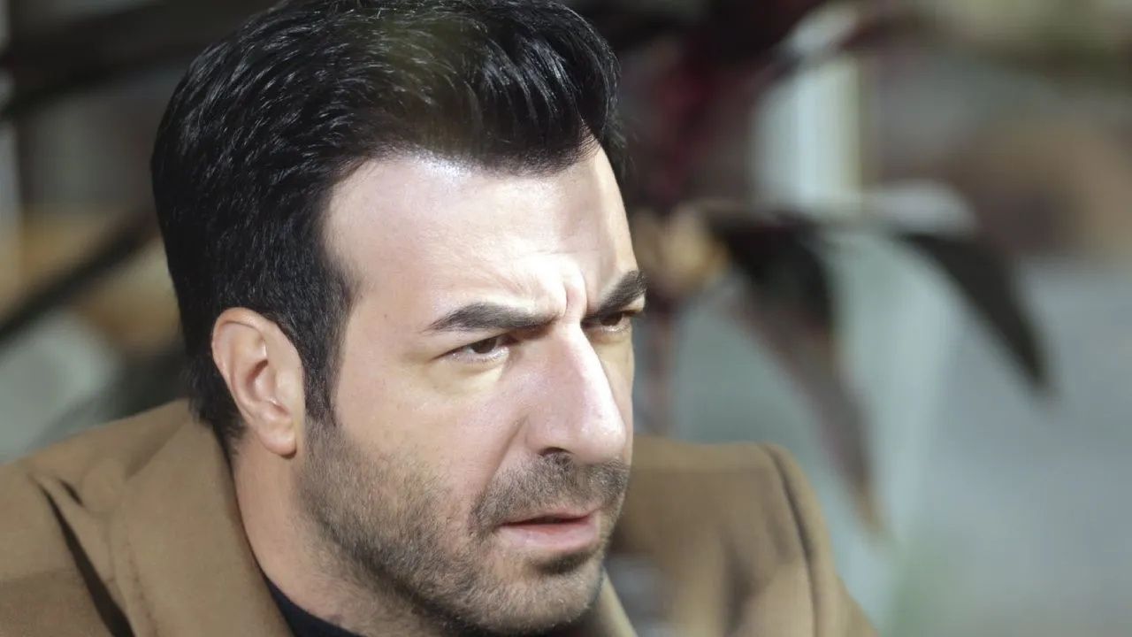 İyilik Dizisi Rekabete Dayanamadı, Başrolüne Kapıyı Gösterdi! 7