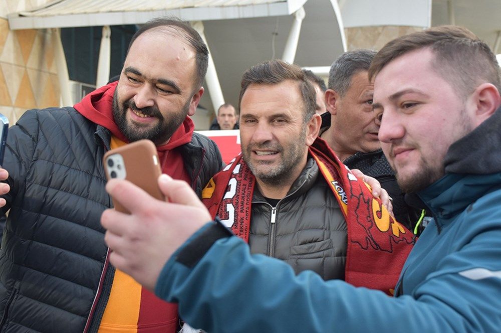 Sivas'ta coşku büyük! Galatasaray kafilesi meşalelerle karşılandı 7