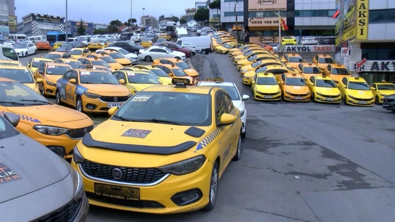 İstanbul'da ulaşım zammının ardından, taksi plakalarına da zam geldi 4