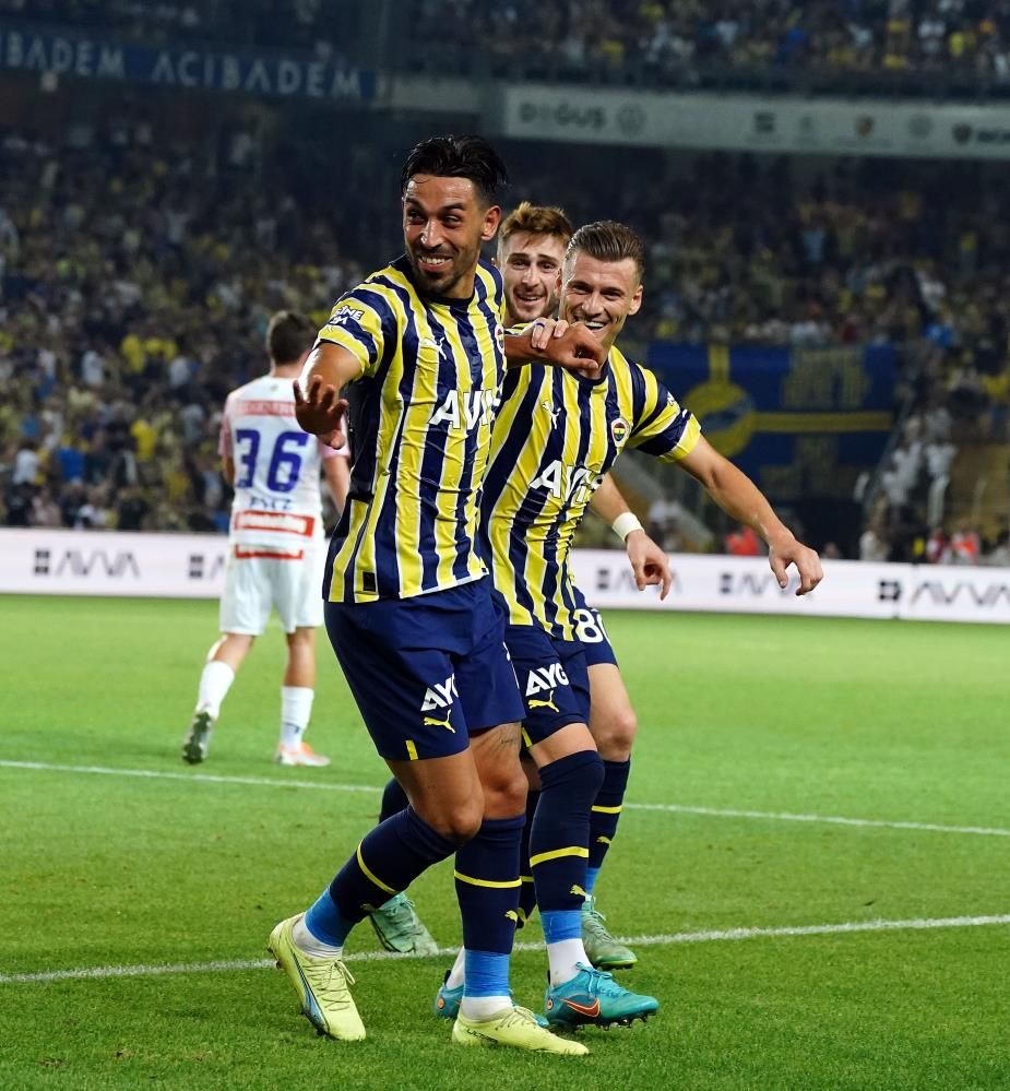 Fenerbahçe'de üzen karar 12