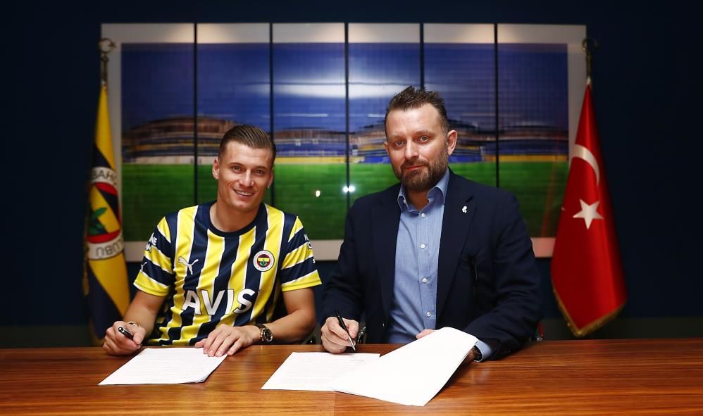 Fenerbahçe'de üzen karar 20