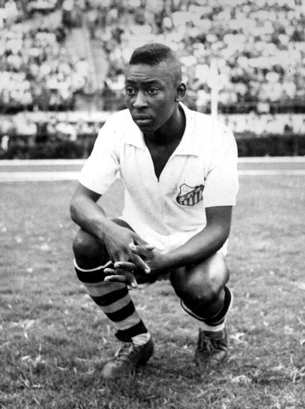 Pele'nin unutulmaz hikayesi! İşte yoksulluktan çıkan dünya efsanesinin başarılarla dolu kariyeri... 17