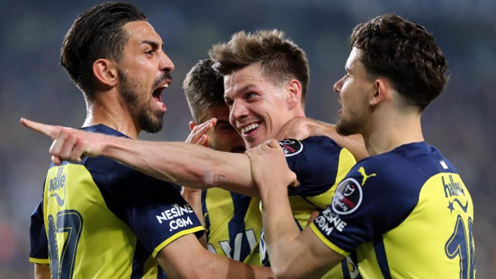 Olacak iş değil! Fenerbahçe'den Beşiktaş'a bedavaya gidiyor... 1