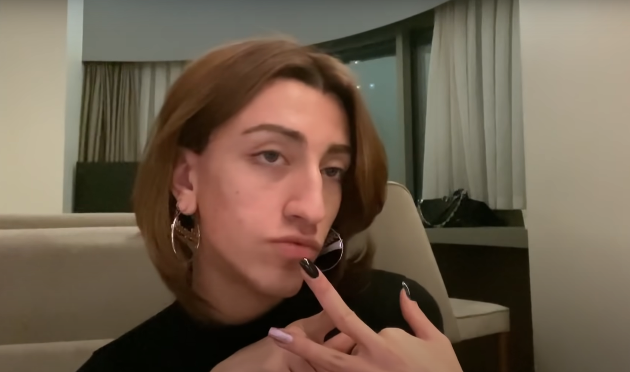 Cinsiyet değiştiren Mika Can Raun'un estetiksiz fotoğrafları ortaya çıktı! İşte eski hali... 9