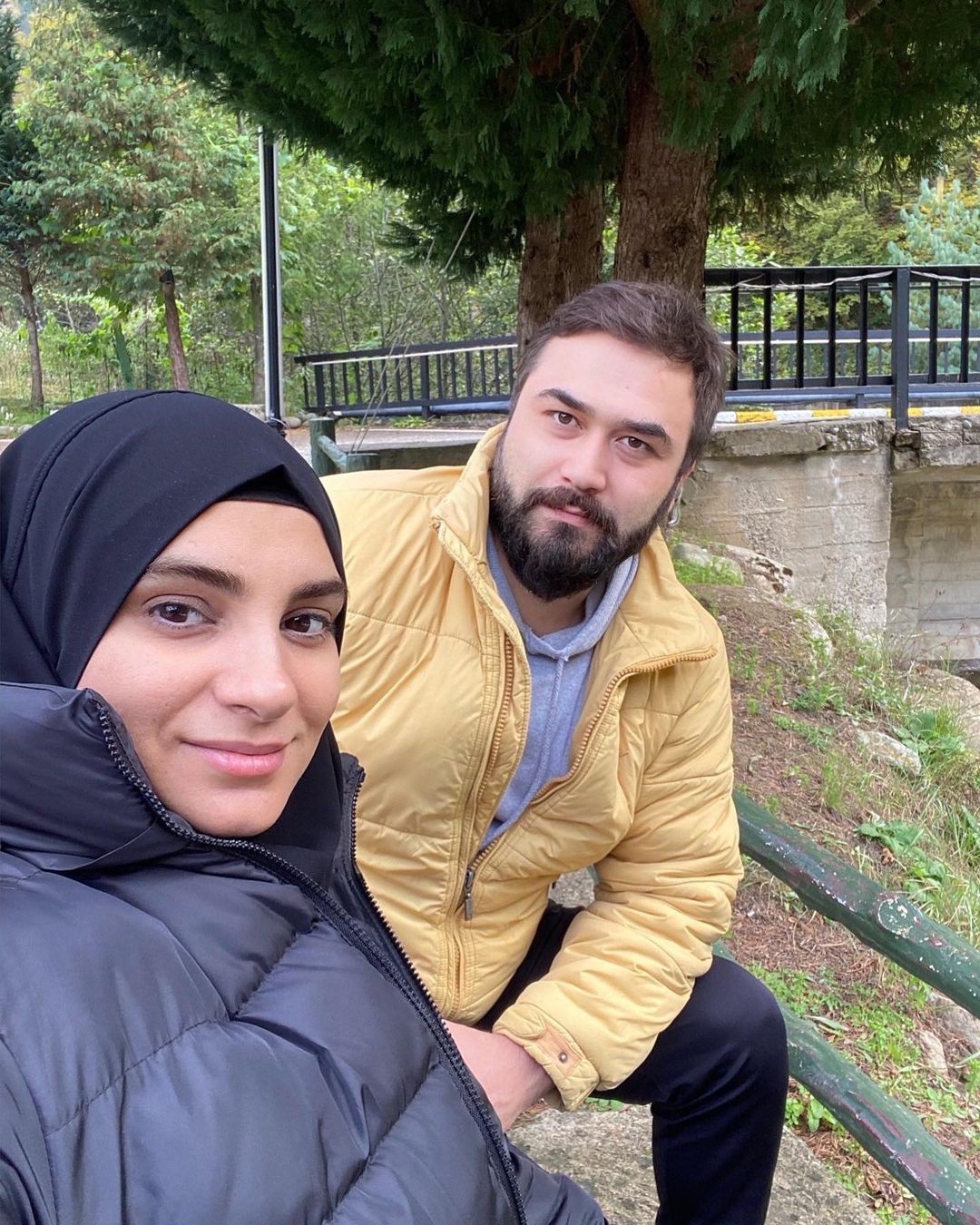 Tesettüre girip Mekselina İslam adını aldı! İşte Popstar Özlem Güneş'in büyük değişimi... 24