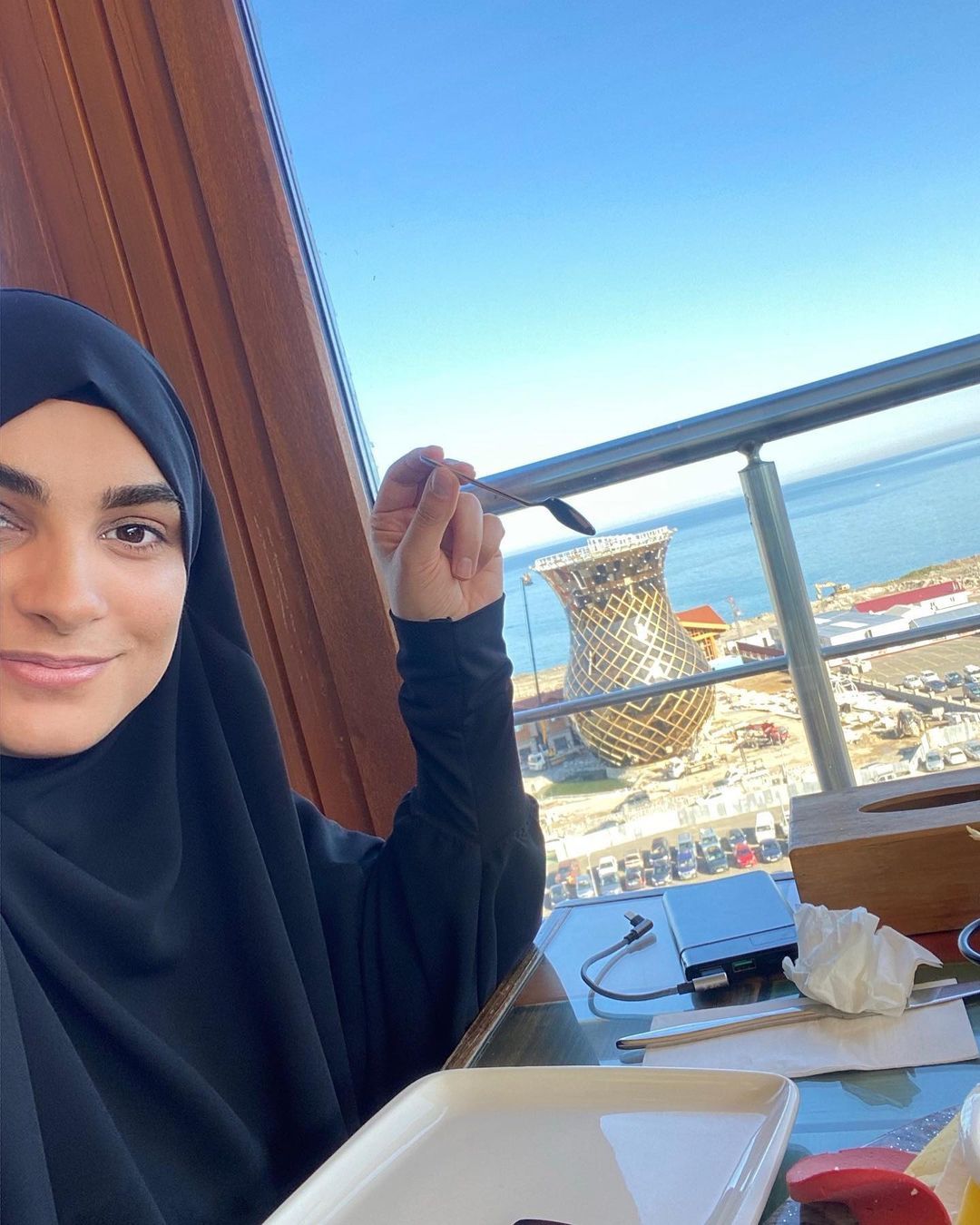 Tesettüre girip Mekselina İslam adını aldı! İşte Popstar Özlem Güneş'in büyük değişimi... 25