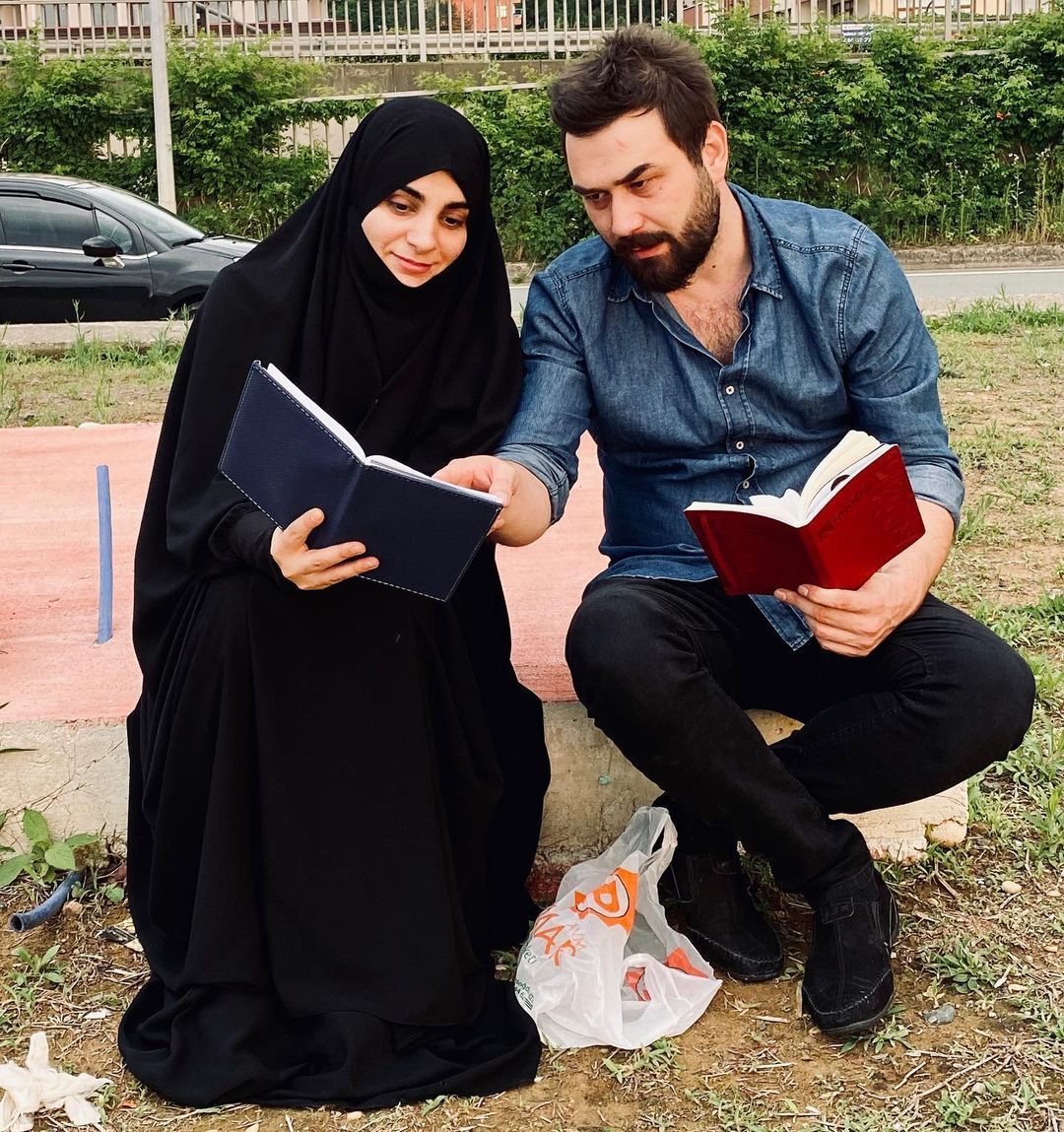 Tesettüre girip Mekselina İslam adını aldı! İşte Popstar Özlem Güneş'in büyük değişimi... 12