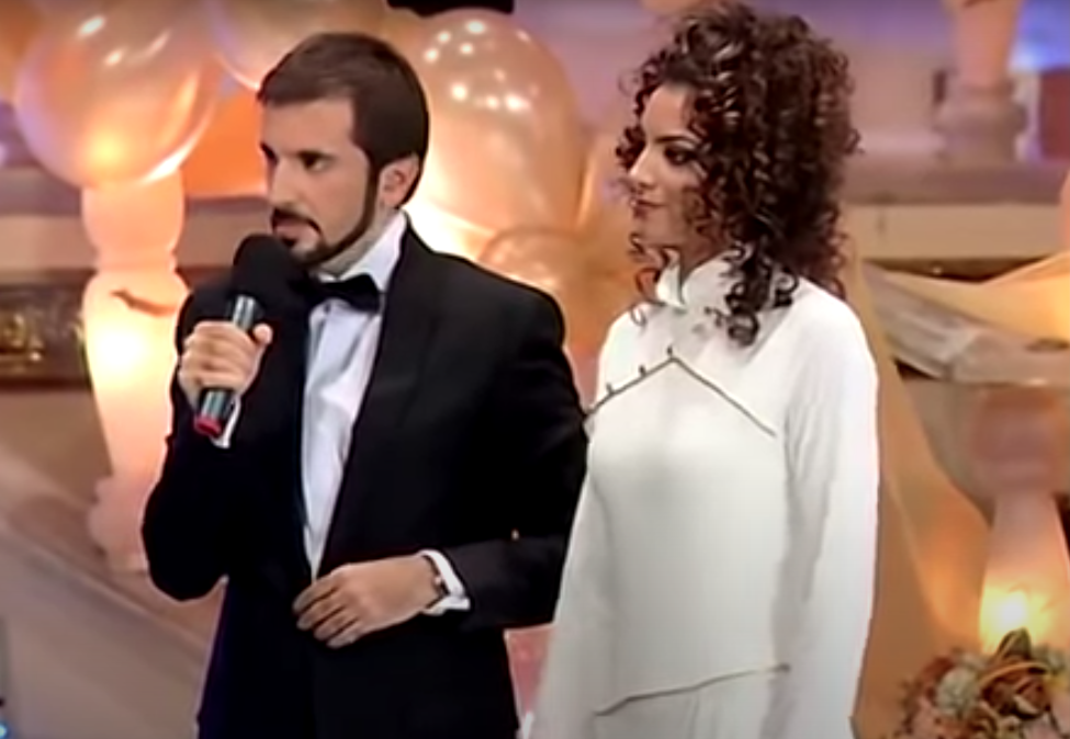Tesettüre girip Mekselina İslam adını aldı! İşte Popstar Özlem Güneş'in büyük değişimi... 4
