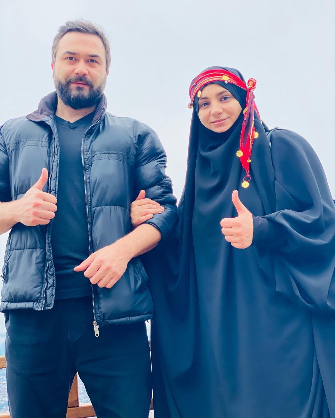 Tesettüre girip Mekselina İslam adını aldı! İşte Popstar Özlem Güneş'in büyük değişimi... 17