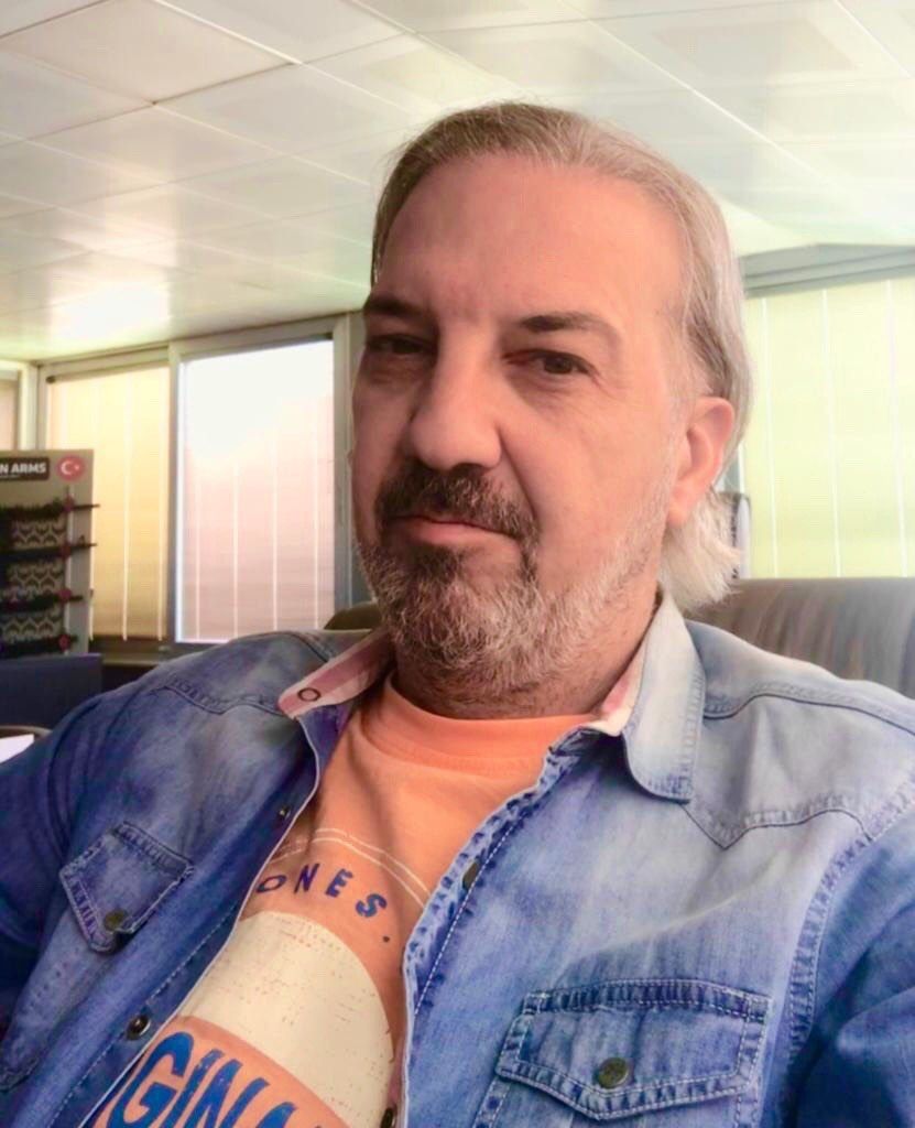 Yakışıklılığıyla bir döneme damga vuran Kaan Girgin son haliyle şaşırttı 18
