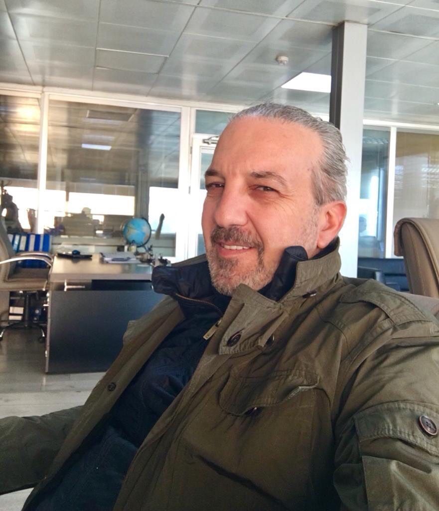Yakışıklılığıyla bir döneme damga vuran Kaan Girgin son haliyle şaşırttı 16