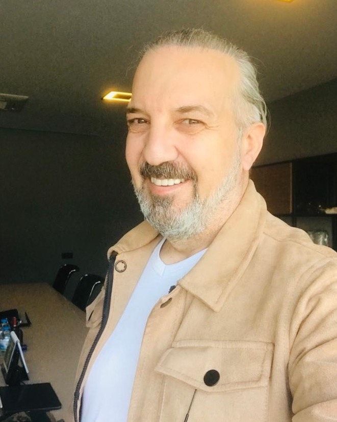 Yakışıklılığıyla bir döneme damga vuran Kaan Girgin son haliyle şaşırttı 19