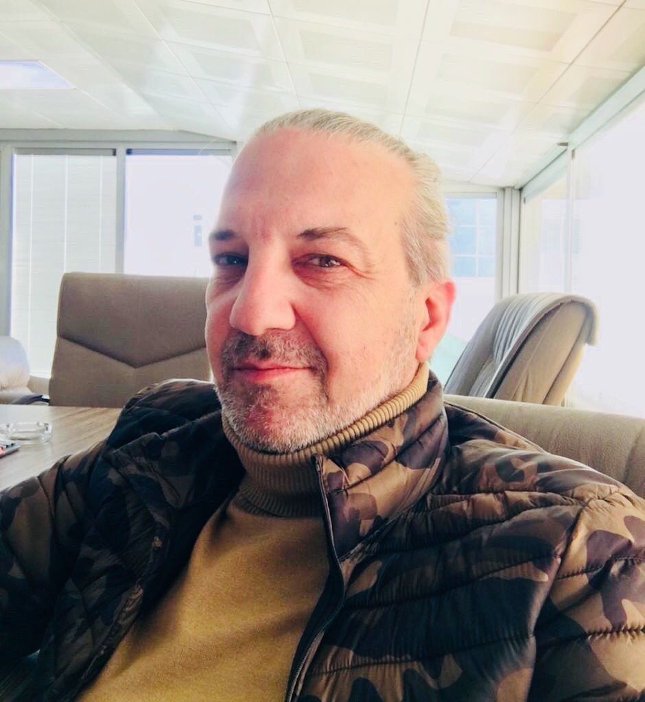 Yakışıklılığıyla bir döneme damga vuran Kaan Girgin son haliyle şaşırttı 17