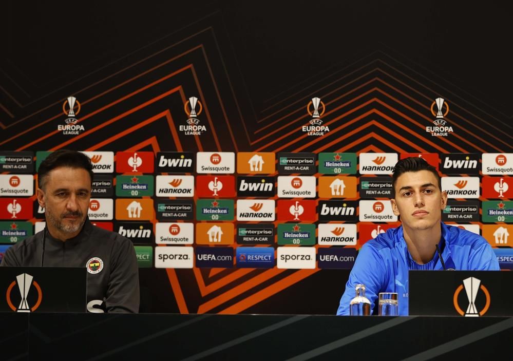 Eski Fenerbahçeli Galatasaray'a transfer oluyor 2