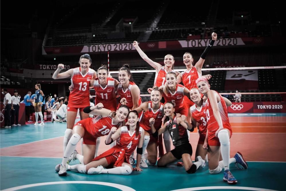 Milli voleybolcu tacize uğradı 7