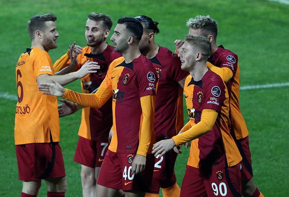 Galatasaray'a transfer müjdesi! Cimbom forvet hattını komple yeniliyor... 7
