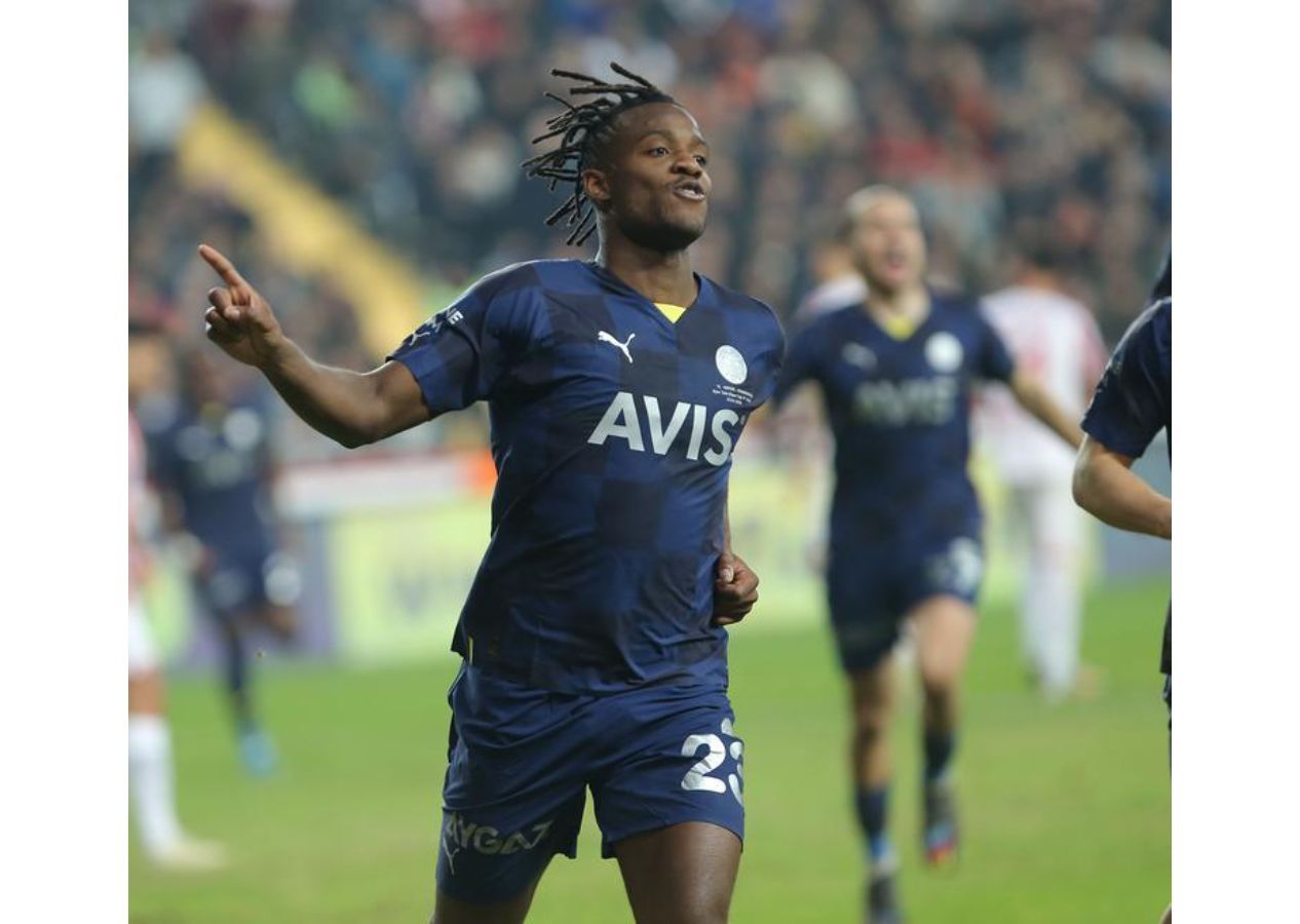 En çok o başardı! Michy Batshuayi, Süper Lig'in tepesinde... 10