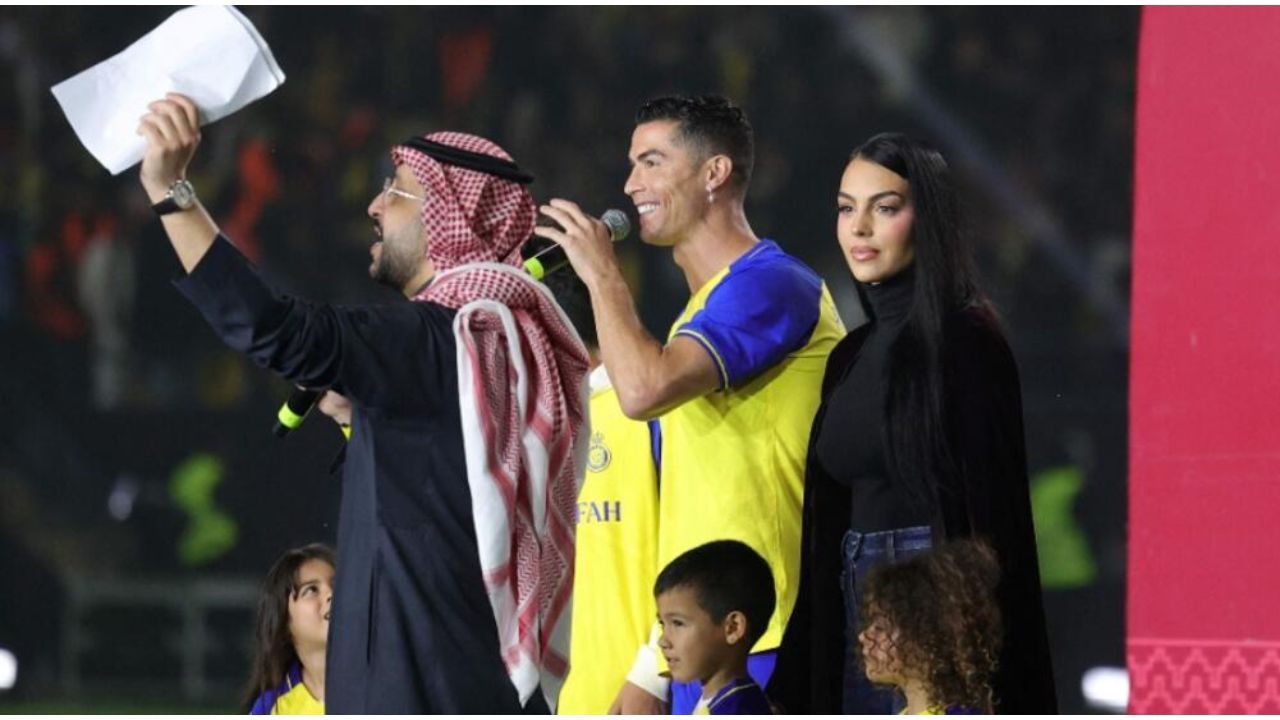 Cristiano Ronaldo imzayı attı! Yıldız oyuncudan olay transfer itirafı... 1