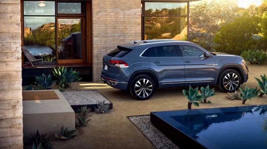 Volkswagen 2023 fiyatları uçuşa geçti! Bu fiyat listesine kimse inanmaz 2