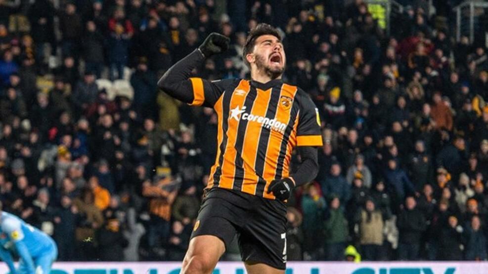 Transferde sıcak gelişme! Ozan Tufan İstanbul ekibinin teklifini kabul etti... 1