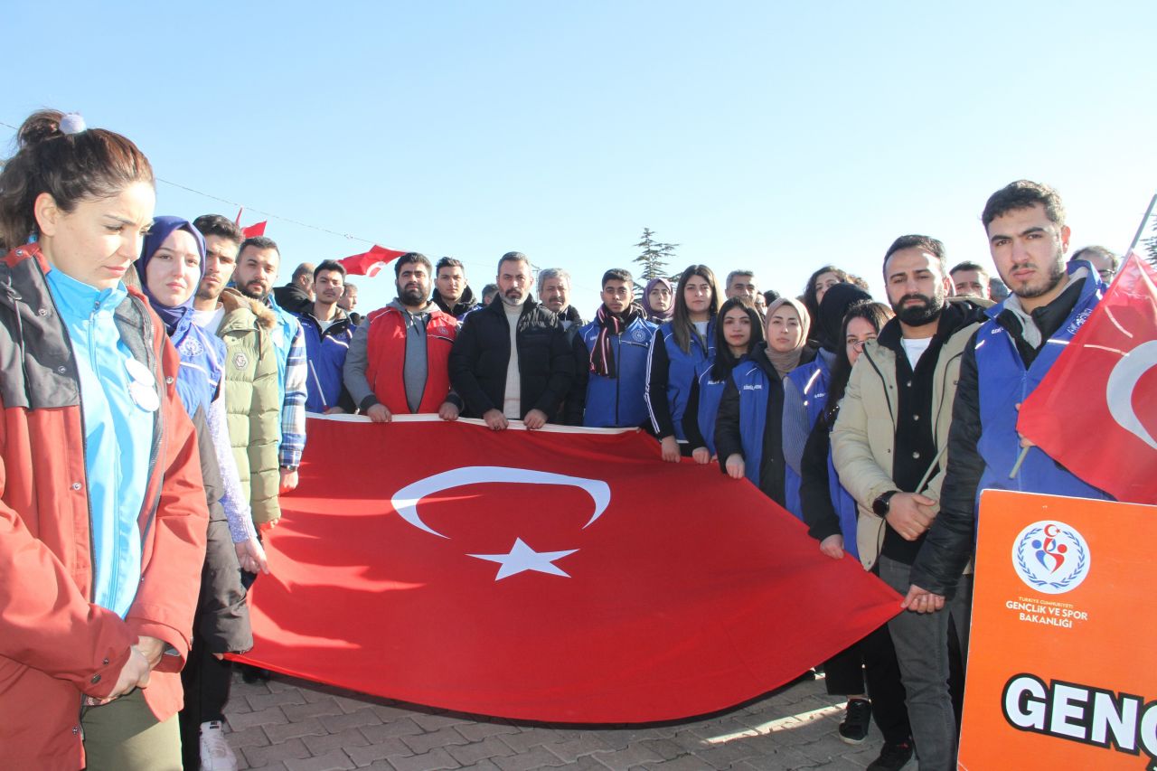 Şehit polis Fethi Sekin, vefatının 6’ncı sene-i devriyesinde kabri başında anıldı! 6