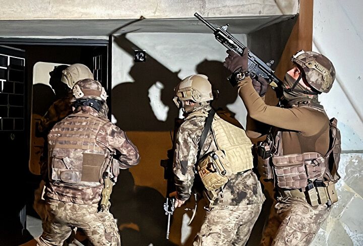 Mersin'de PKK/KCK operasyonu: 8 gözaltı 2