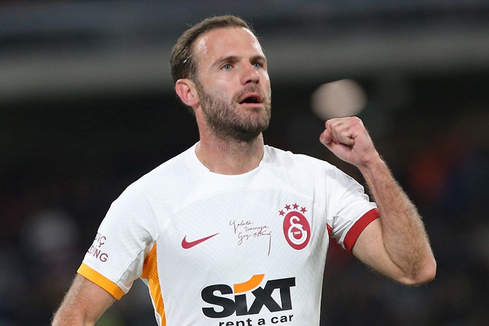 Galatasaray'da devre arası operasyonu! 3 ismin bileti kesildi... 11