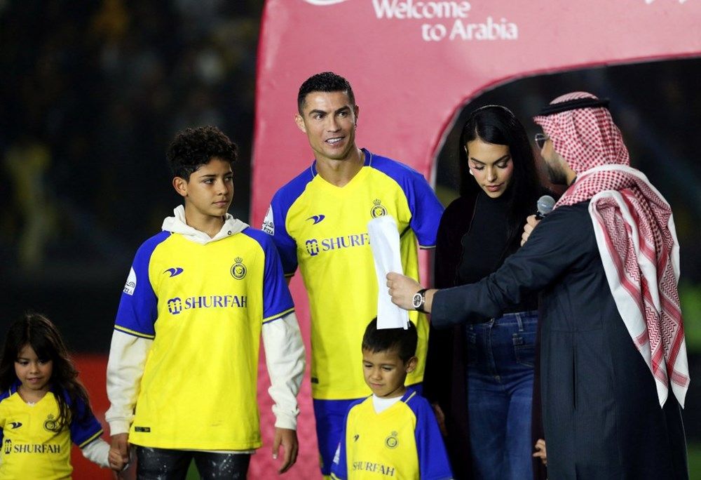 Hem ihya oldu hem de ihya etti! Cristiano Ronaldo'nun menajerine dudak uçuklatan komisyon 3